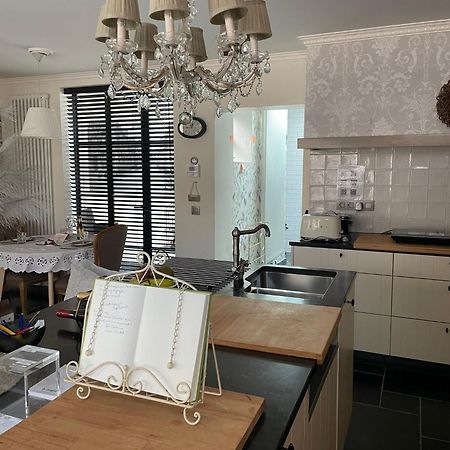 Guestsuite Lady Anna ブルージュ エクステリア 写真